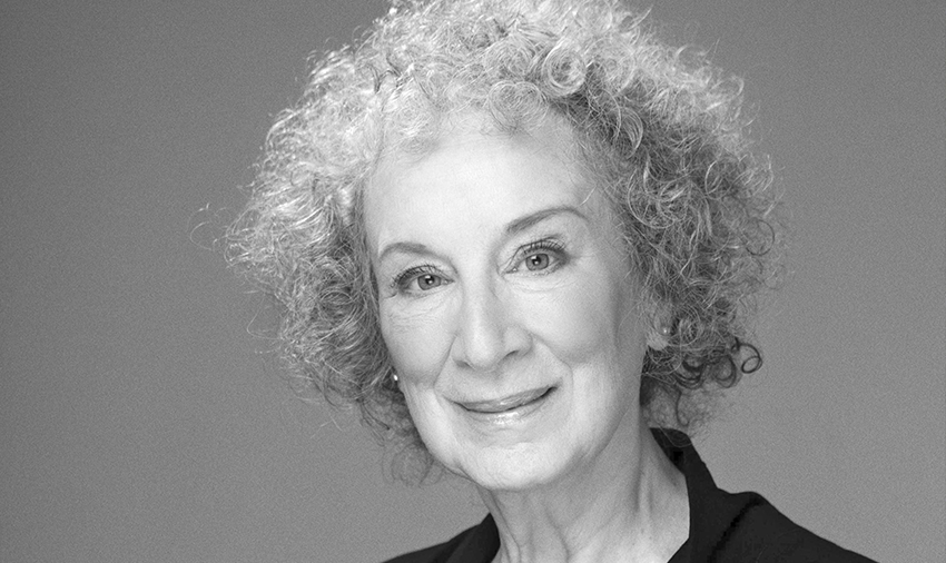 Margaret Atwood: “Toda distopia contém uma utopia e vice-versa”