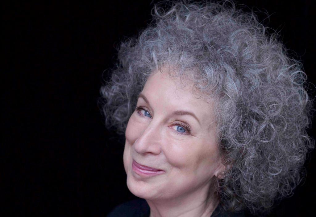 Margaret Atwood: muito além do “Conto da Aia”